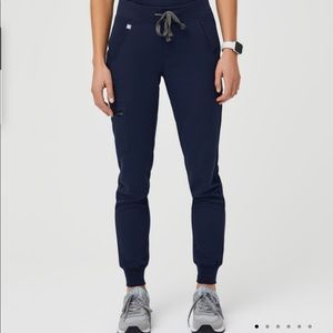 Figs jogger scrubs navy
